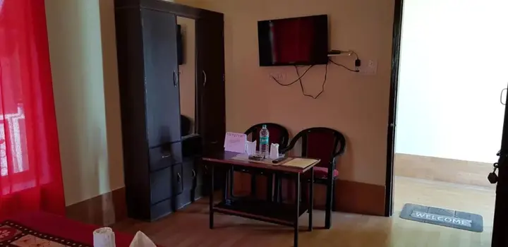 Чубаттакхал: Garhwali Inn