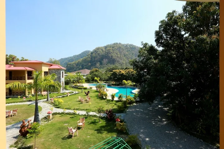 Наинитал: Corbett Mango Bloom Spa Resort