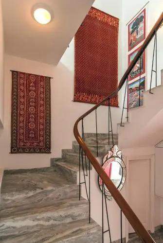 Нью-Дели: Haveli Hauz Khas