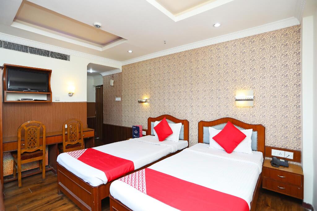 OYO 794 Hotel East Palace — фото 1