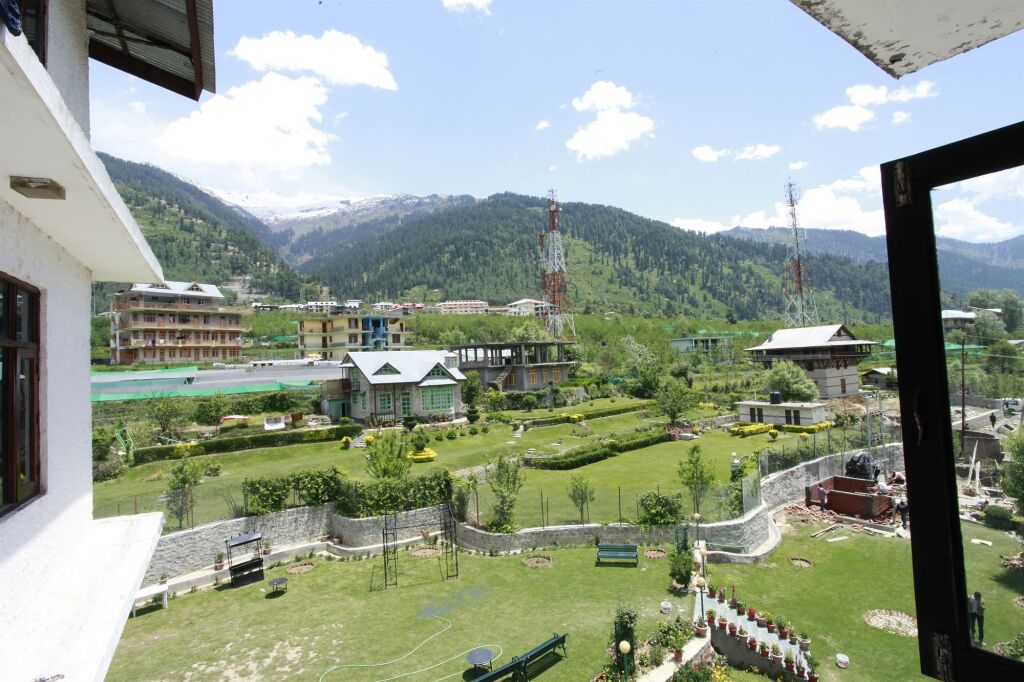 Манали: Pride De Vivendi Resort Manali