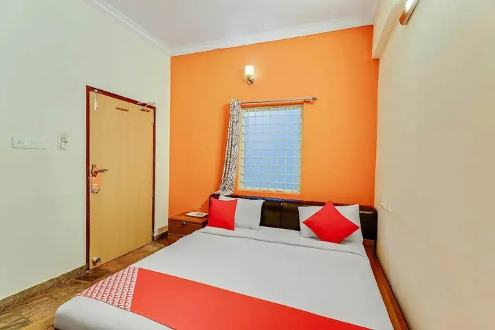 Бангалор: OYO 451 Goyal Residency