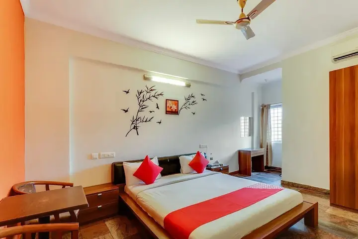 Бангалор: OYO 451 Goyal Residency
