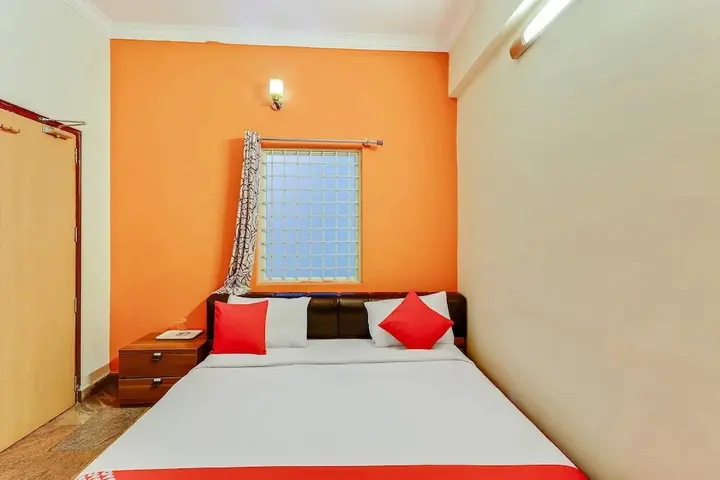 Бангалор: OYO 451 Goyal Residency
