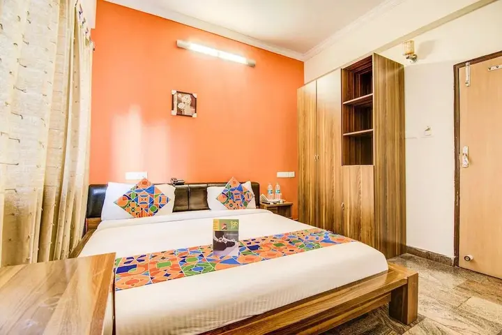 Бангалор: OYO 451 Goyal Residency