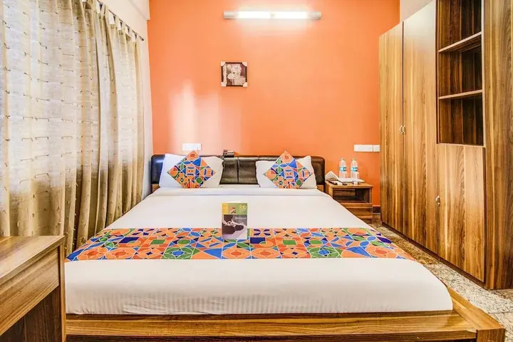 Бангалор: OYO 451 Goyal Residency