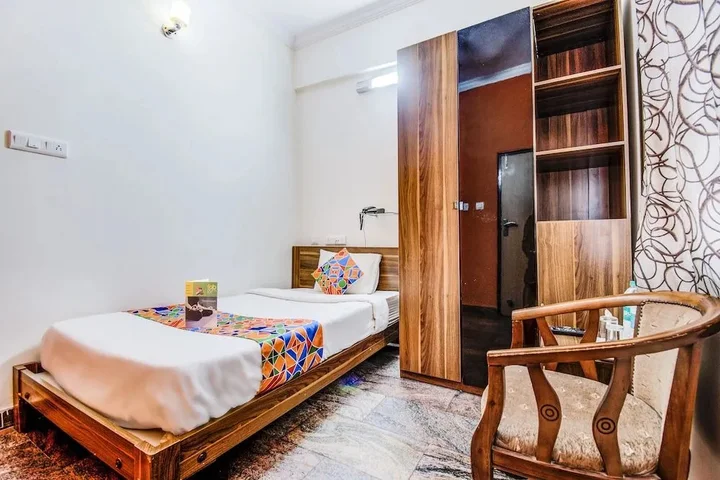 Бангалор: OYO 451 Goyal Residency