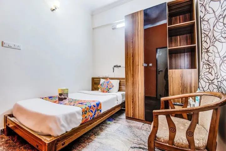 Бангалор: OYO 451 Goyal Residency