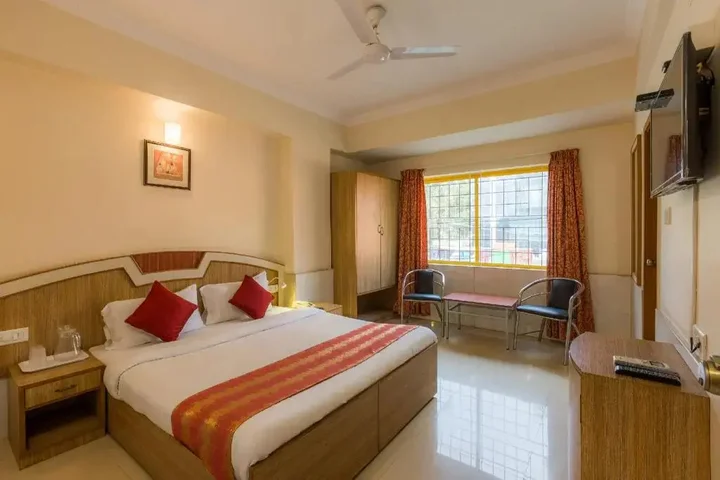 Бангалор: OYO 9633 Hotel Srinidhi Residency