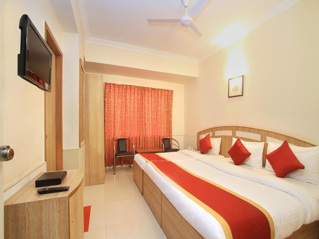 Бангалор: OYO 9633 Hotel Srinidhi Residency