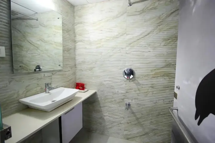 Раджкот: Hotel Paramount Inn