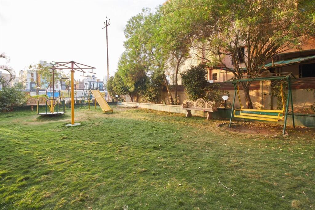 Ширди: Hotel Sai Moreshwar