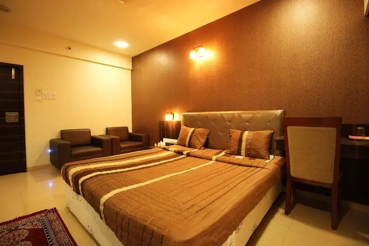 Ширди: Hotel Sai Moreshwar