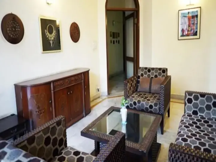 Нью-Дели: Woodpecker Apartments Hauz khas