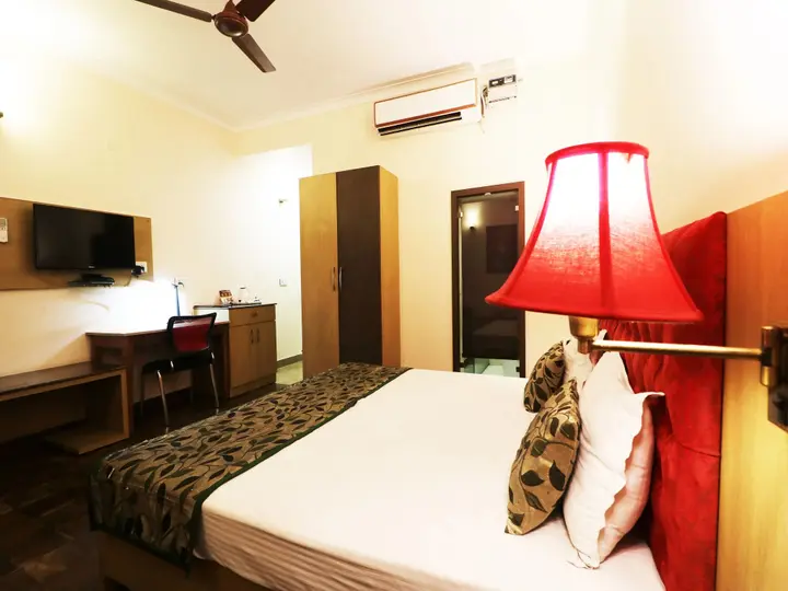 Буландшар: Alka Motel