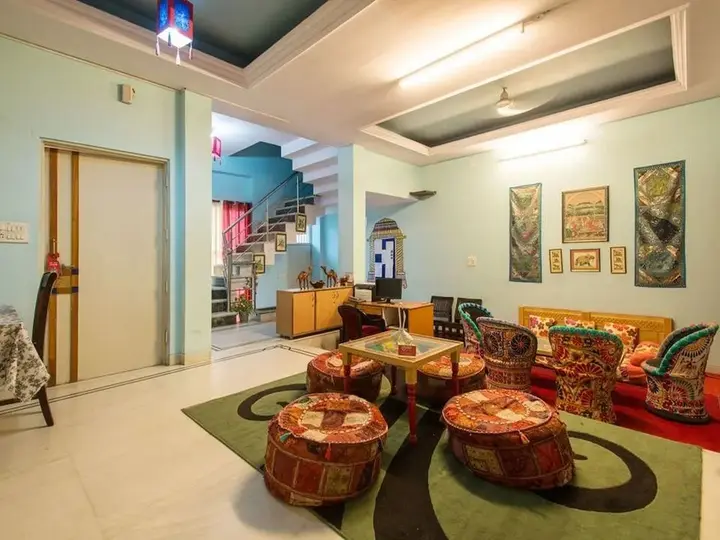 Джайпур: OYO 1060 Hotel Rahwaas