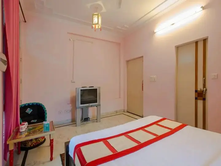 Джайпур: OYO 1060 Hotel Rahwaas