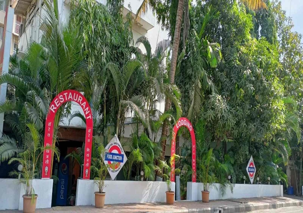 Панвель: Hotel Geetanjali St Bus Stand Panvel