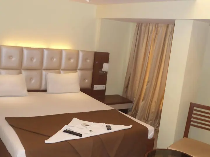 Нави-Мумбай: Hotel Aishwarya Residency