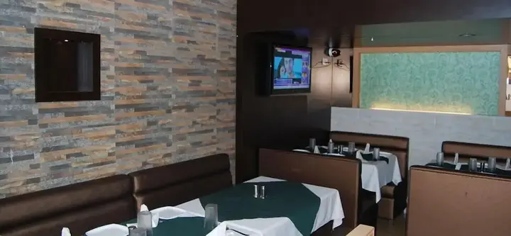 Нави-Мумбай: Hotel Aishwarya Residency