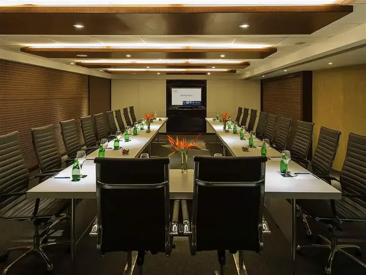Хандала: Novotel Imagica Khopoli Hotel