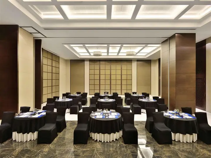 Хандала: Novotel Imagica Khopoli Hotel