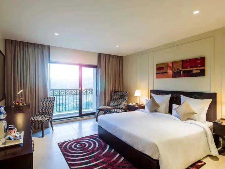 Хандала: Novotel Imagica Khopoli Hotel