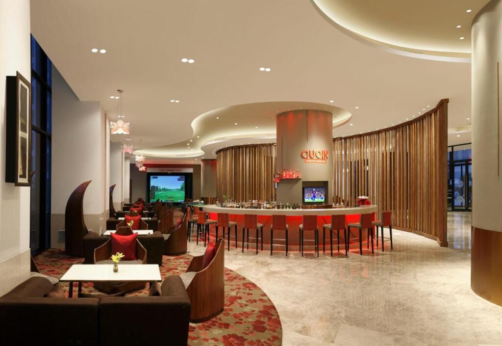 Нью-Дели: Novotel New Delhi Aerocity Hotel
