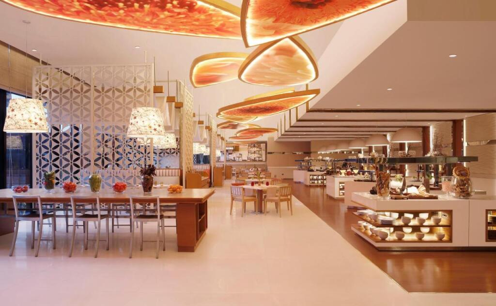 Нью-Дели: Novotel New Delhi Aerocity Hotel