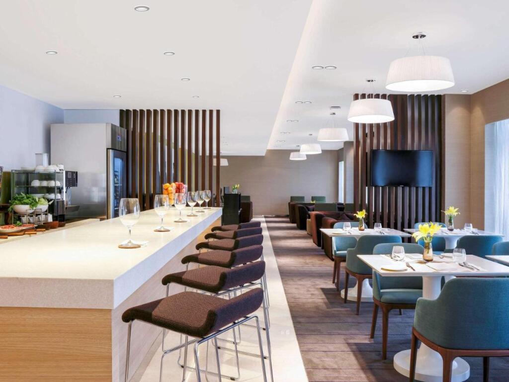 Нью-Дели: Novotel New Delhi Aerocity Hotel