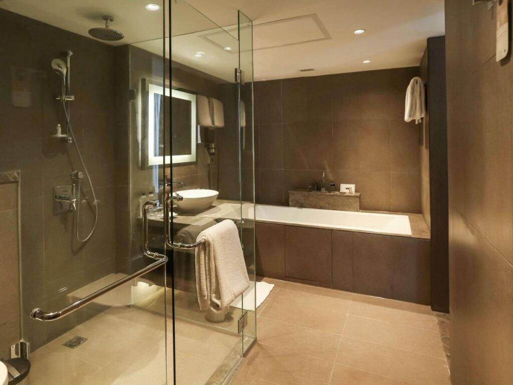 Нью-Дели: Novotel New Delhi Aerocity Hotel