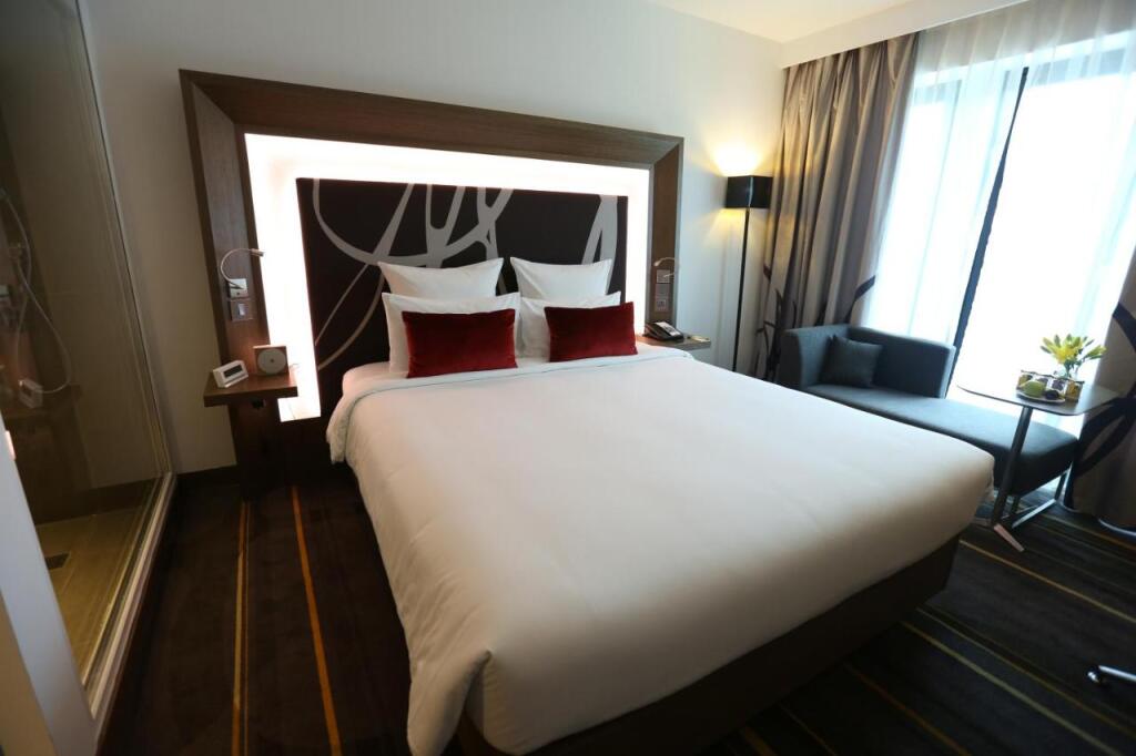 Нью-Дели: Novotel New Delhi Aerocity Hotel