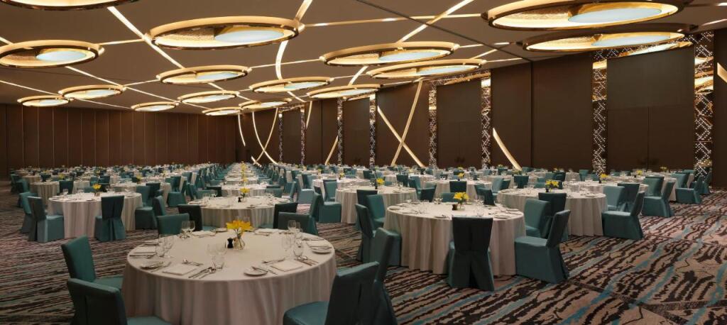 Нью-Дели: Novotel New Delhi Aerocity Hotel