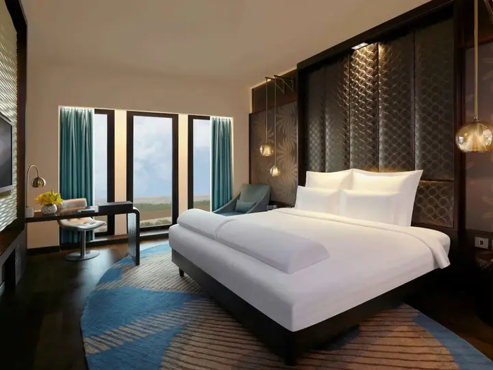 Нью-Дели: Pullman New Delhi Aerocity Hotel