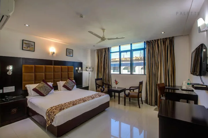 Payyanur: Raj Residency