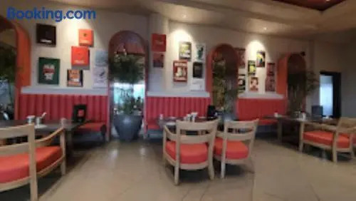 Сатара: Hotel Maratha Palace