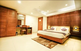 Бангалор: The Pommels Business Hotel