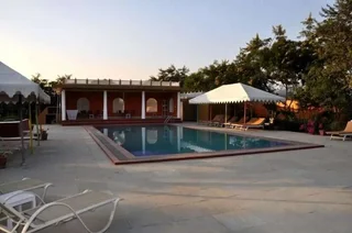 Ачрол: Achrol Bagh