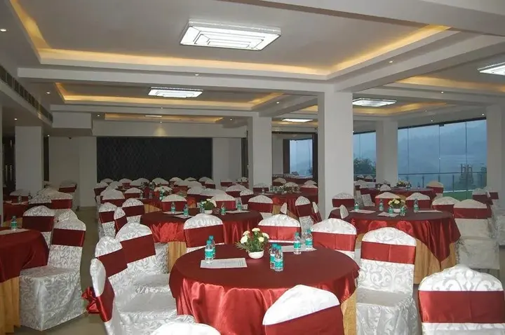 Куфри: Resort Eutopia