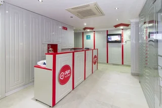 Бангалор: OYO 347 Hotel Fiesta Grand