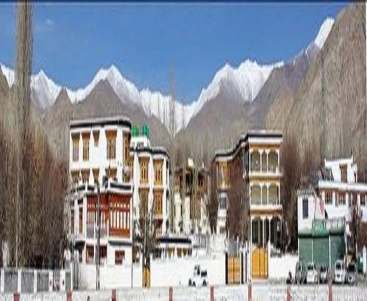 Лех: Karakoram Hotel