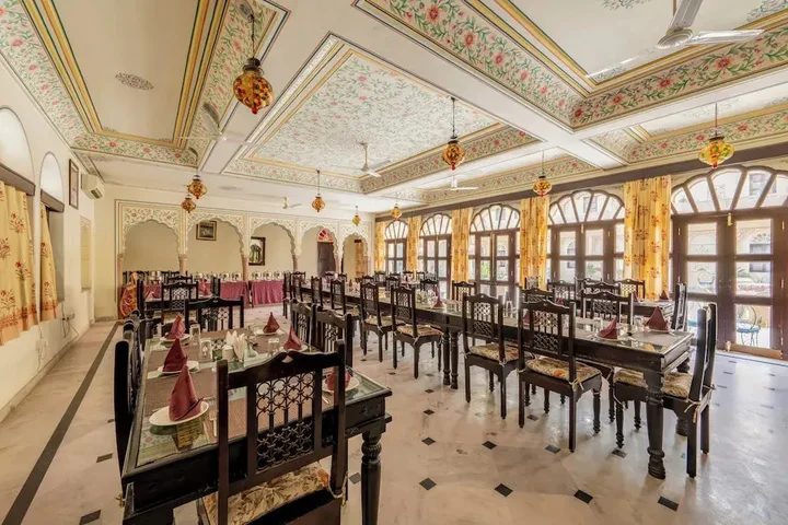 Джайпур: Hotel Dhula Garh