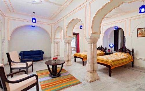 Джайпур: Hotel Dhula Garh