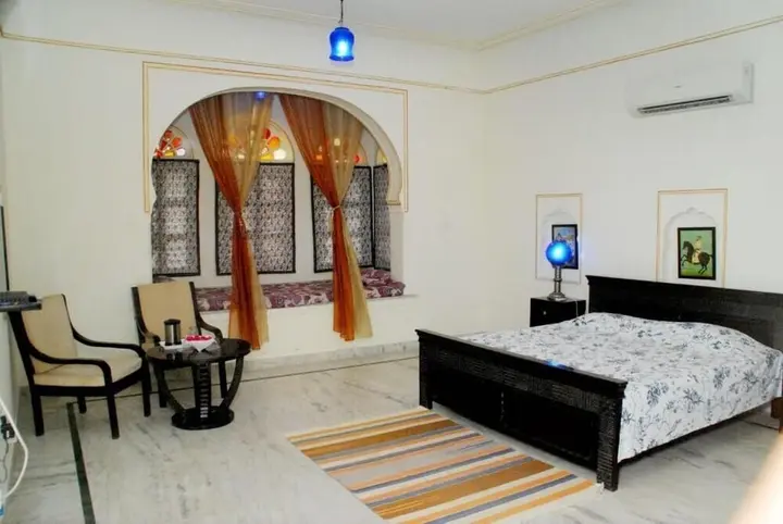 Джайпур: Hotel Dhula Garh