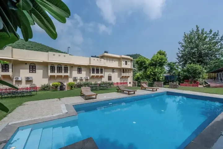 Джайпур: Hotel Dhula Garh