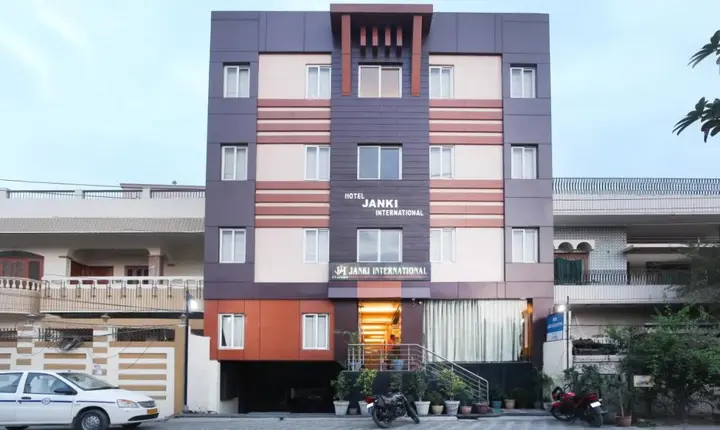 Варанаси: Hotel Janki International