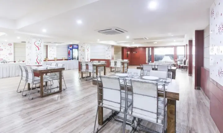 Варанаси: Hotel Janki International