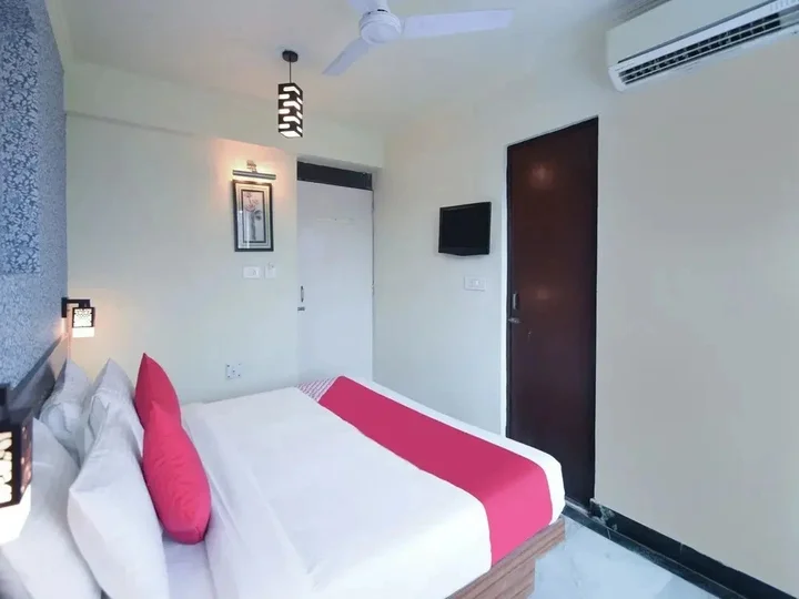 Кукас: Hotel Park View
