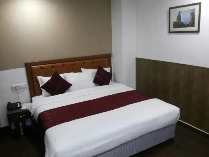 Катра: Hotel Mayur