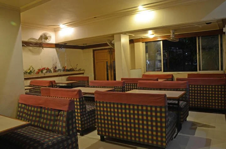 Колхапур: Hotel Green Land Elegant
